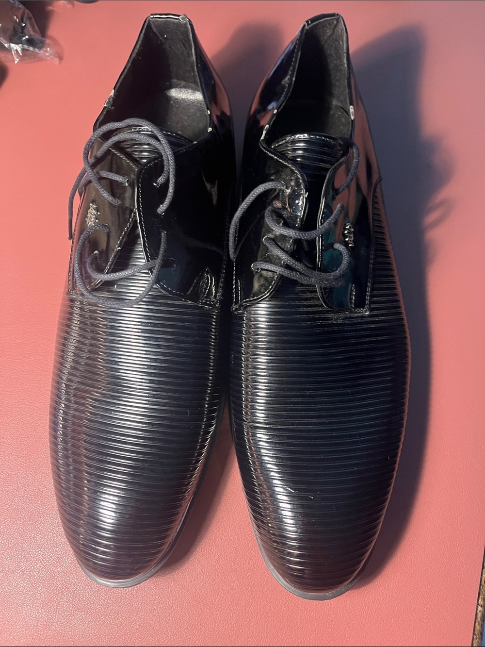 Men's Black Ribbed Lace-Up Derby Shoes